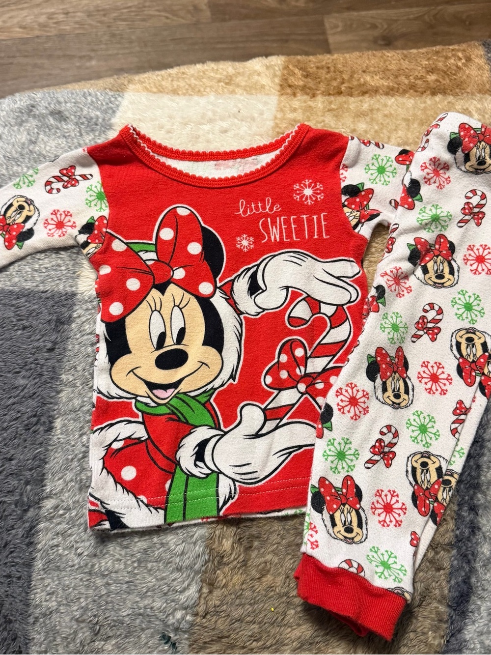 Disney Minnie Mouse Red and White Holiday Pajama Set